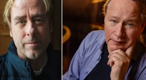 Två män, en med blont hår och blå jacka, den andra med glasögon och blå skjorta. De är en del av scandinavian content group.