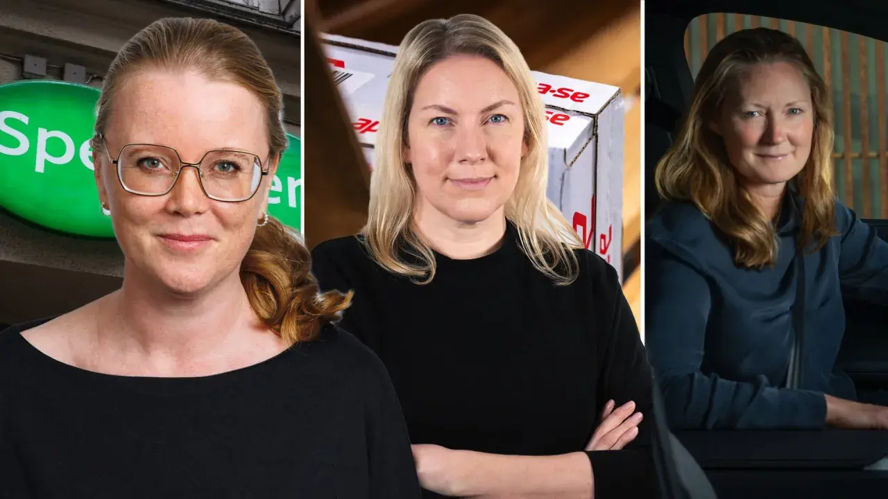 Tre kvinnor i en Specsavers reklam. En kvinna med glasögon framför en grön logotyp, en kvinna med en kartong och en kvinna i en bil.